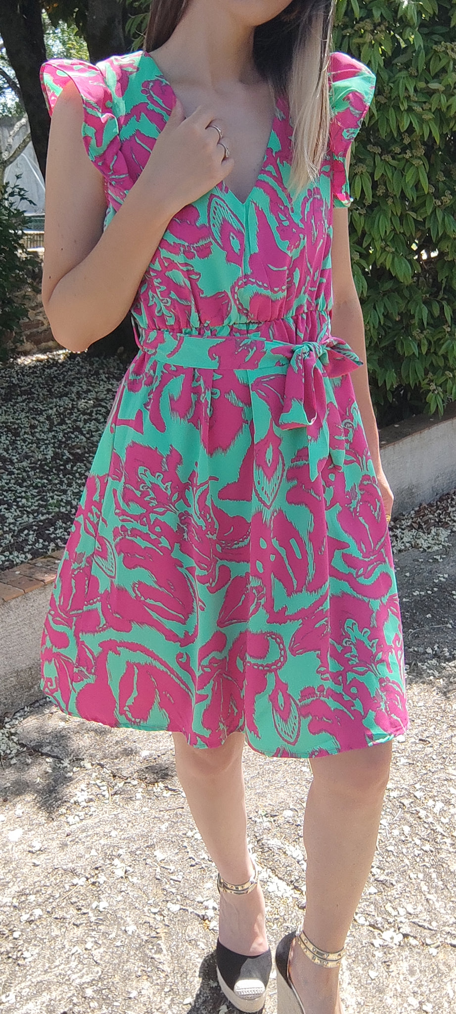 Robe courte, Hina