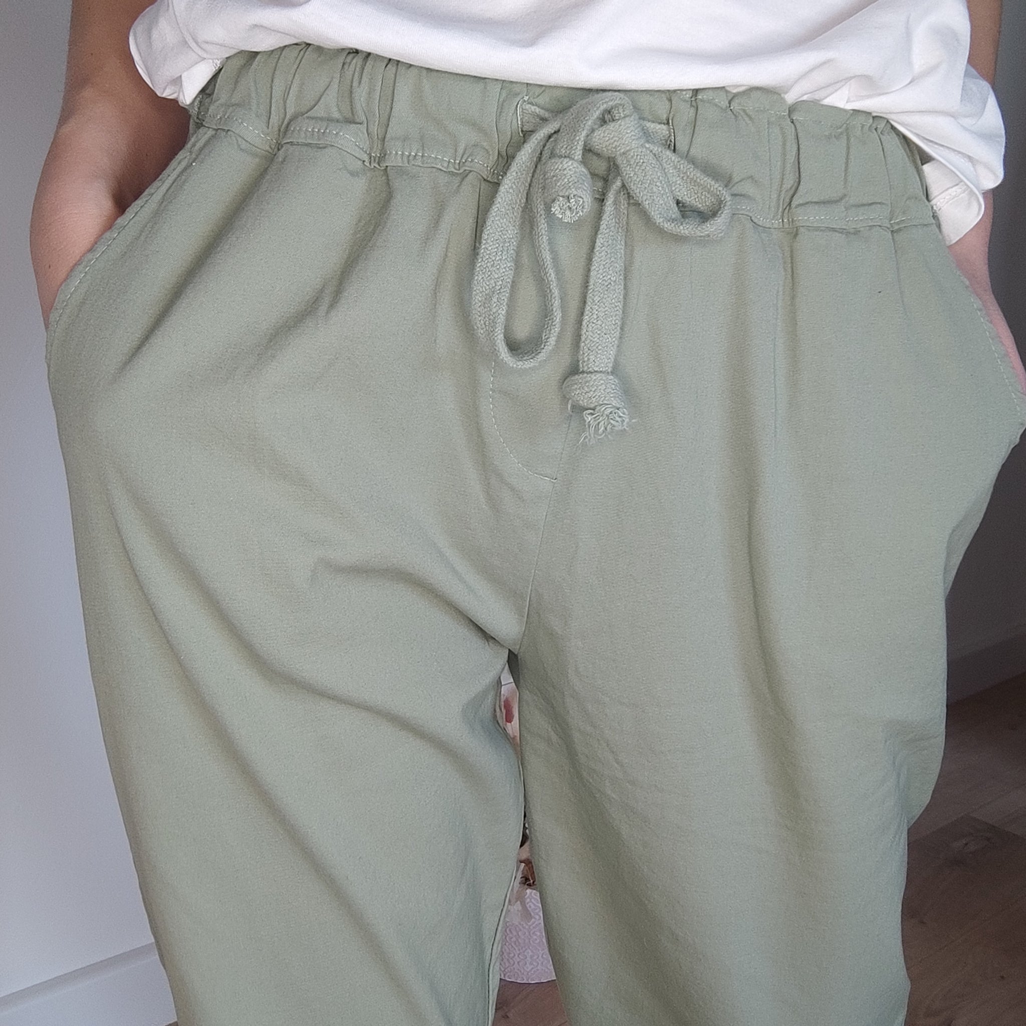 Pantalon, Madoka