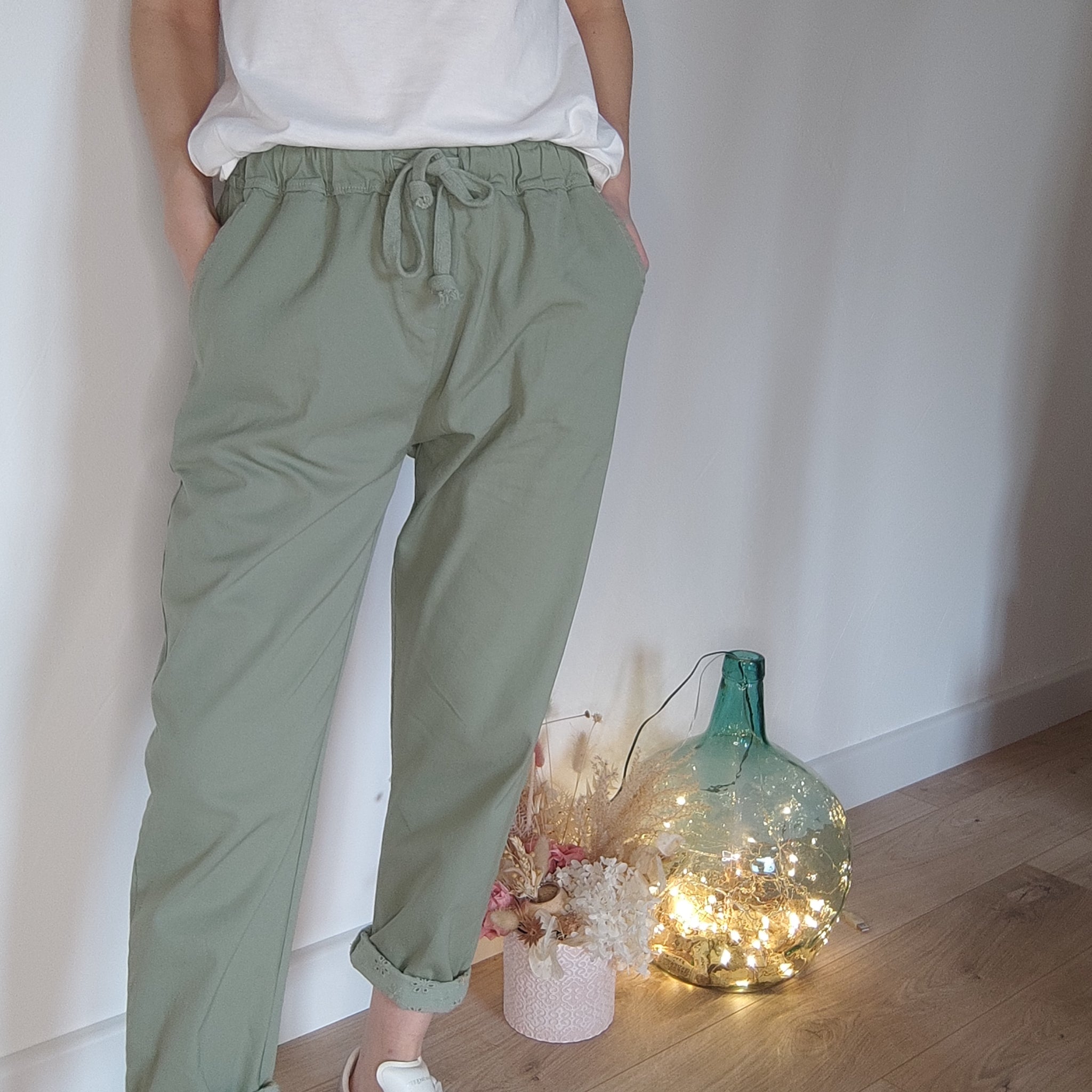 Pantalon, Madoka