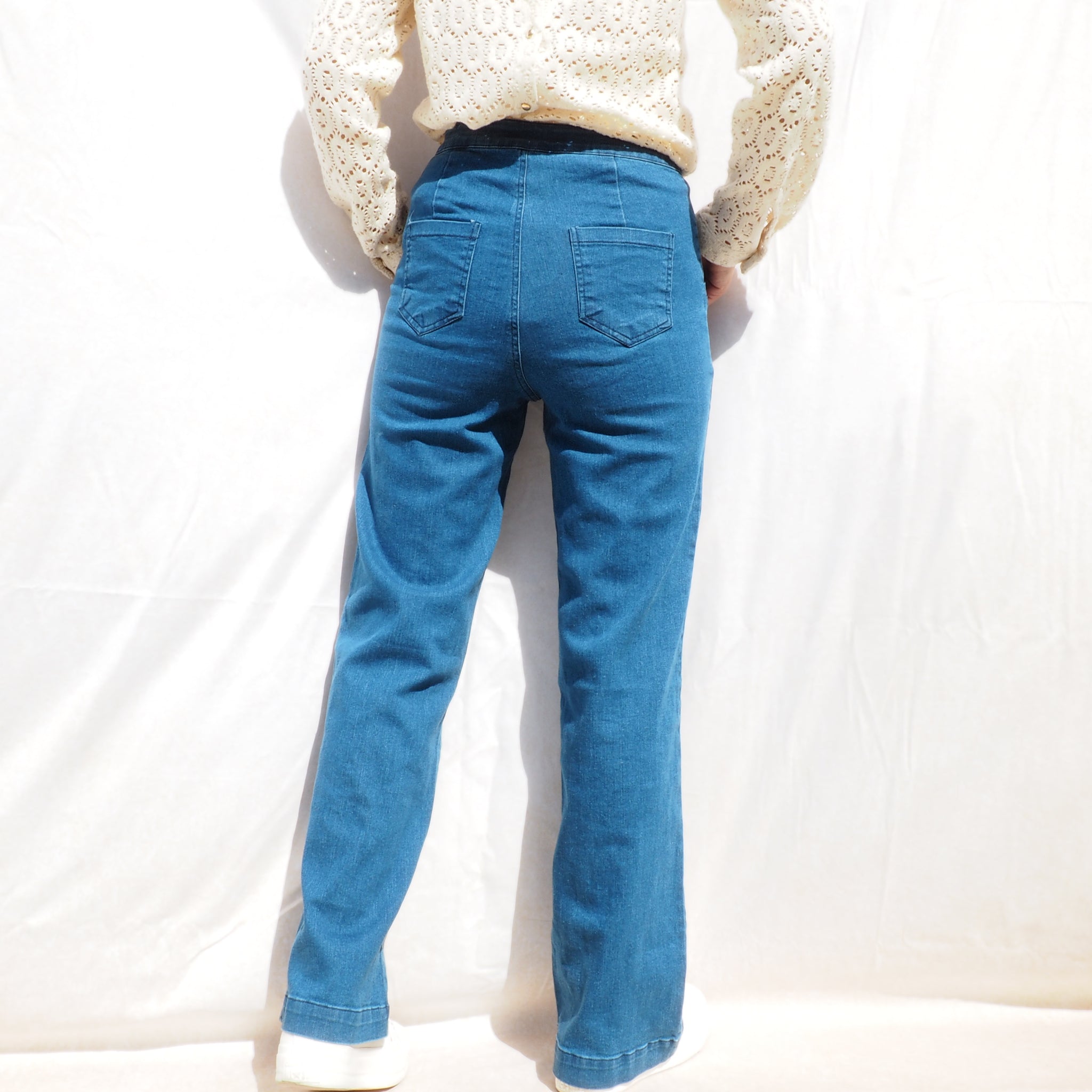 Pantalon large à pont, Horus