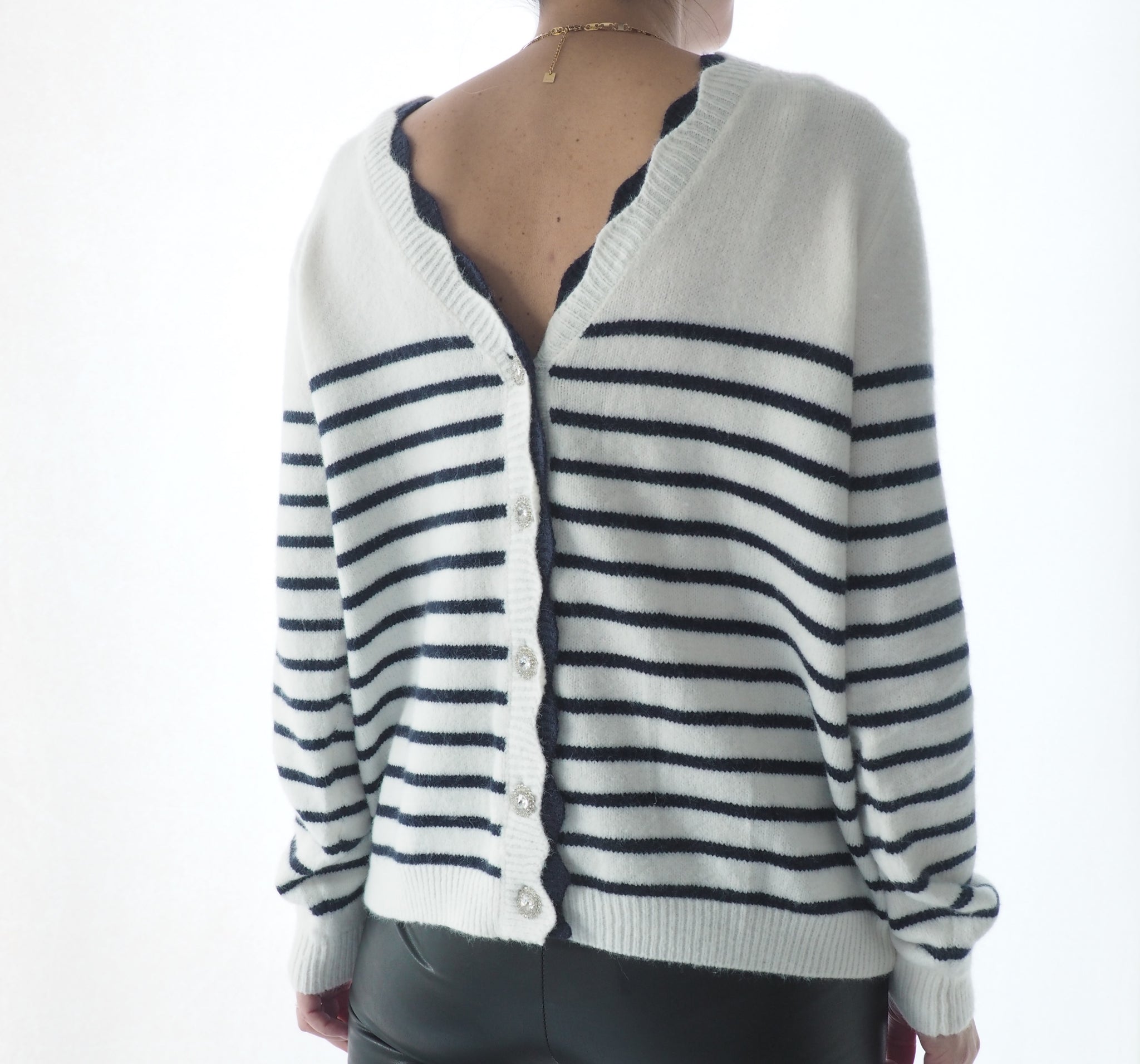 Gilet, Pontos
