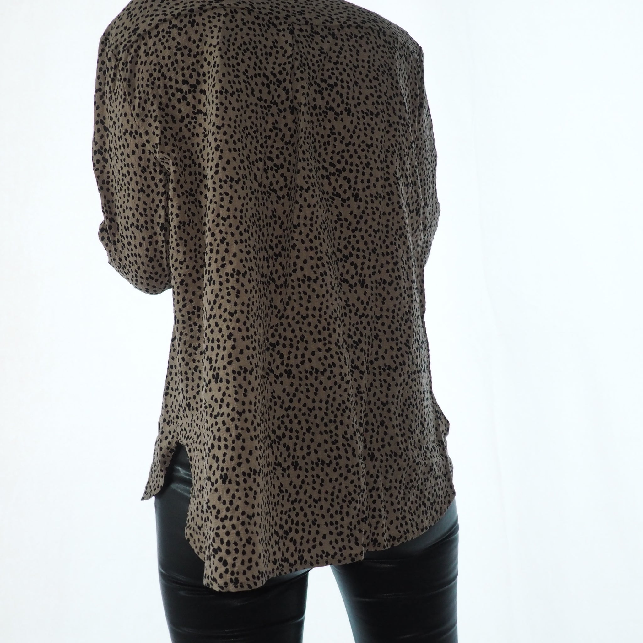 Chemise à manches longues, Nyx
