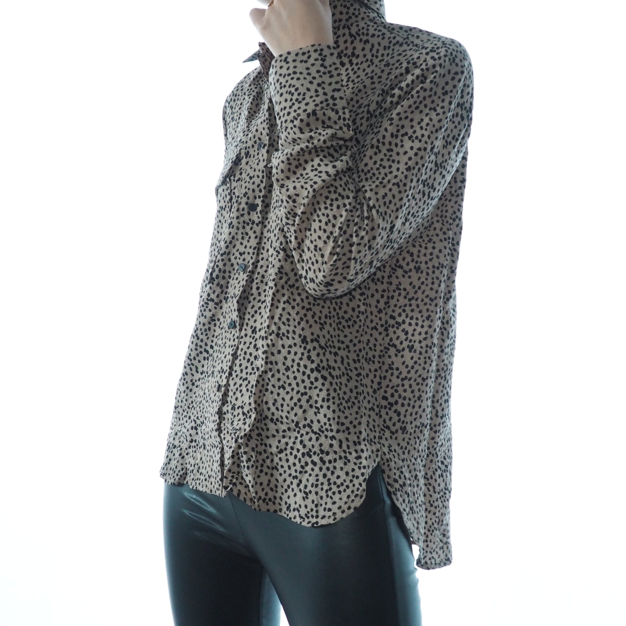 Chemise à manches longues, Nyx